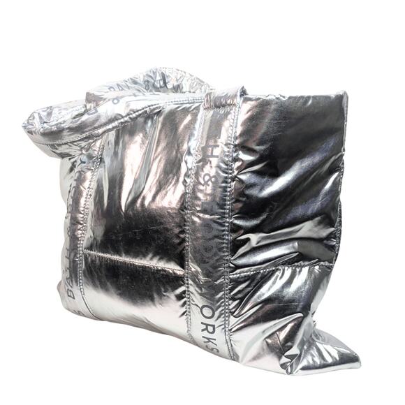 NWT Bath & Body Works Silver Puffer Tote Bag - Picture 2 of 5